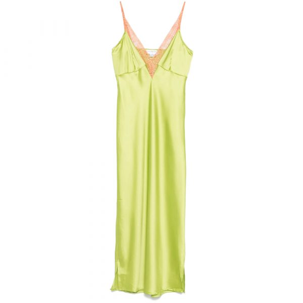 Dresses Never Fully Dressed