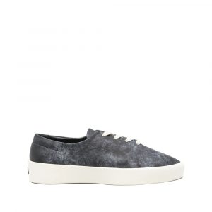 Trainers Fear Of God