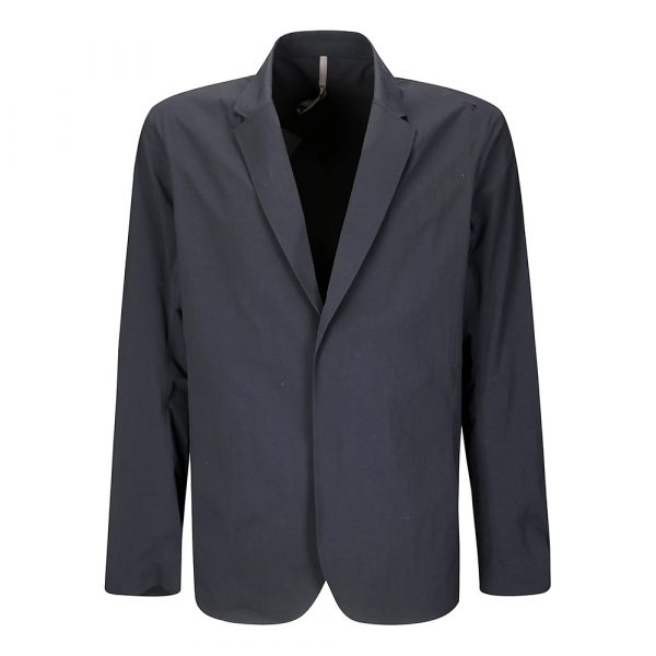 Jackets Veilance