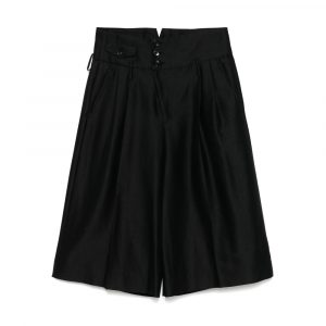 Shorts Taakk