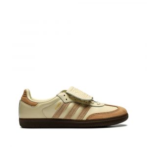 Trainers Adidas