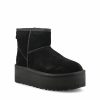 Stivali Classic Mini con plateau in pelle scamosciata. — изображение 2