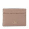 Portacarte Rockstud in vitello granato. — изображение 2