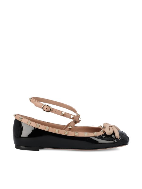 Ballerine realizzate in pelle.