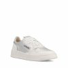 Sneakers realizzate in pelle. — изображение 2