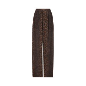 Pantaloni realizzati in seta.