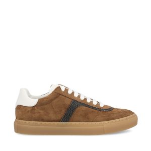 Sneakers realizzate in pelle scamosciata.