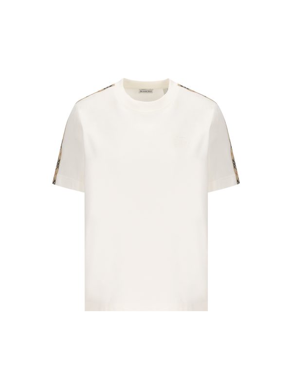 T-Shirt realizzata in cotone.