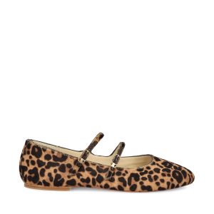 Ballerine realizzate in pelle di vitello.