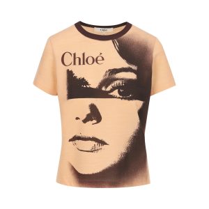 T-Shirt realizzata in poliestere e lana.