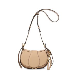 Borsa realizzata in pelle di vitello.