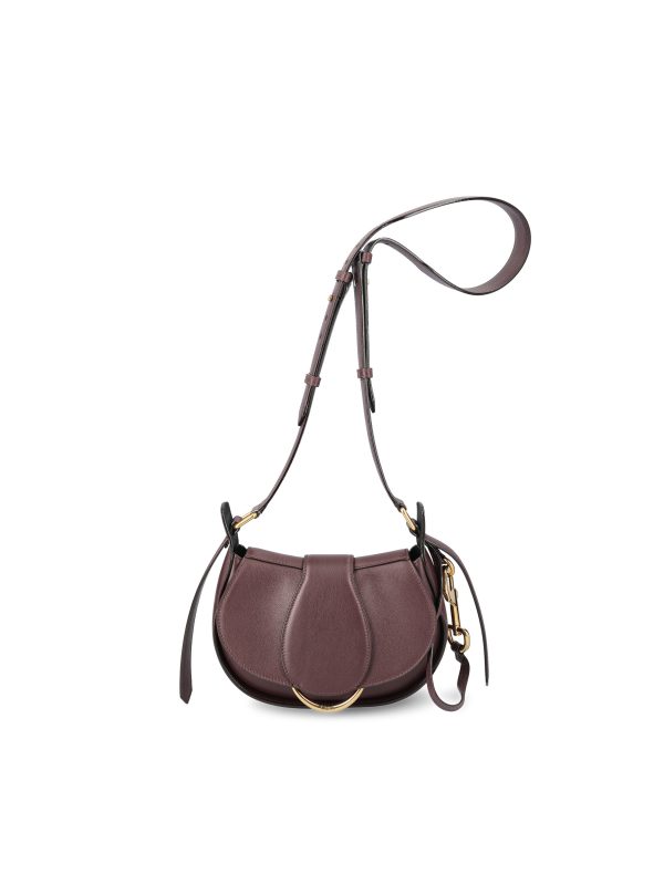 Borsa realizzata in pelle di vitello.