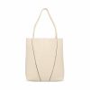 Borsa realizzata in pelle di vacchetta. — изображение 2
