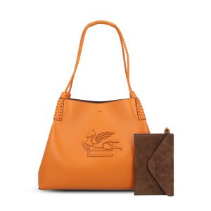 Borsa realizzata in pelle di vitello.