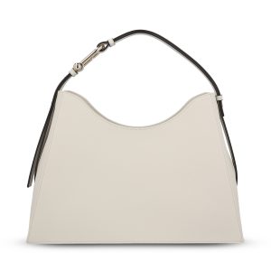 Borsa realizzata in pelle.