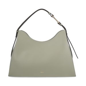 Borsa realizzata in pelle.