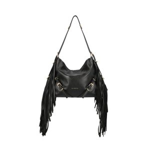Borsa realizzata in pelle.