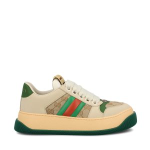 Sneakers realizzate in pelle di vitello.