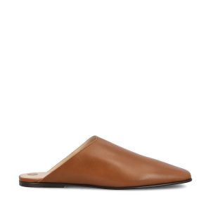 Mule realizzate in pelle.