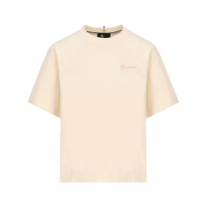 T-Shirt realizzata in cotone.
