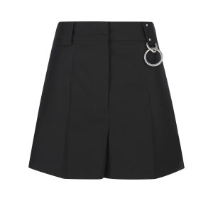 Shorts realizzati in lana.