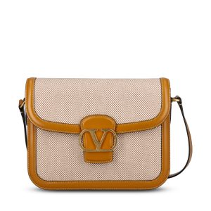 Borsa realizzata in cotone.
