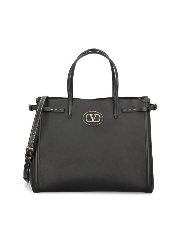 Borsa realizzata in pelle.