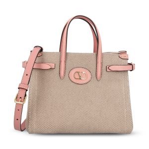 Borsa realizzata in canvas.