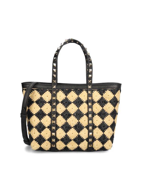 Borsa realizzata in rafia.