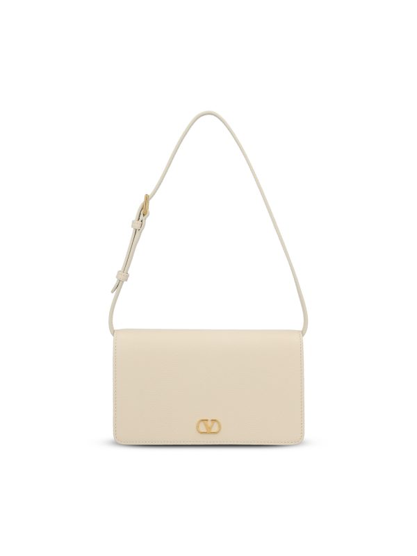 Borsa realizzata in pelle.