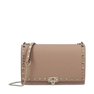 Borsa realizzata in pelle.
