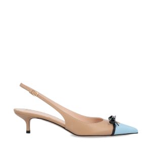 Slingback realizzate in pelle liscia