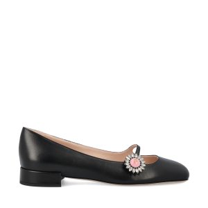 Ballerina Mary-Jane Preshoes in capretto con bottone gioiello.