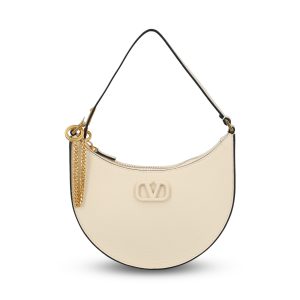 Borsa realizzata in pelle.