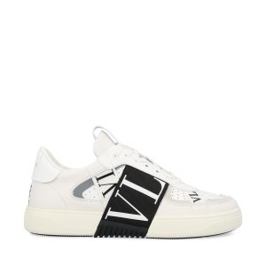 Sneakers in pelle.