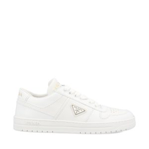 Sneakers in pelle.