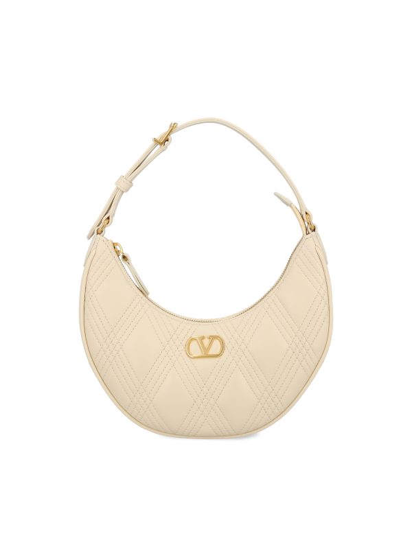 Borsa realizzata in pelle.