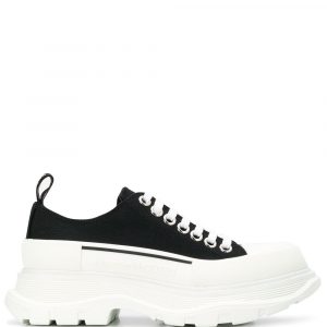 SNEAKER TREAD SLICK