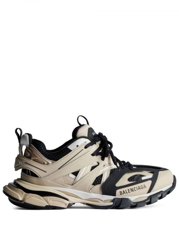 SNEAKER TRACK