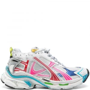 SNEAKER RUNNER