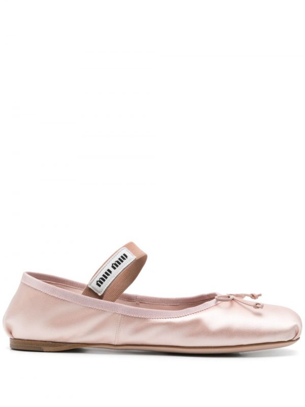 BALLERINA IN RASO