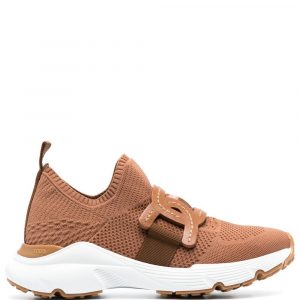 SNEAKER KATE