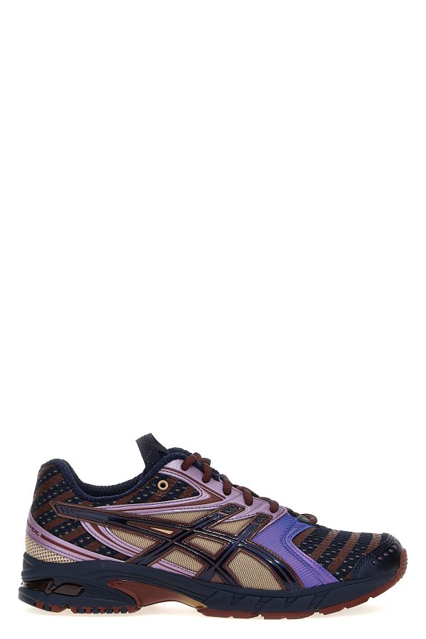 ASICS