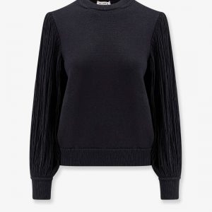 Wool sweater with fringes detail