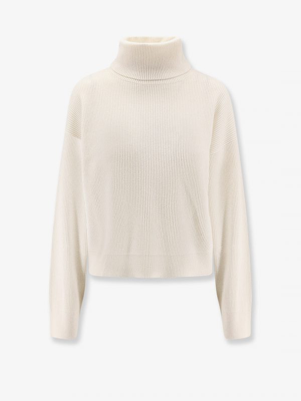 Wool and cashmere sweater