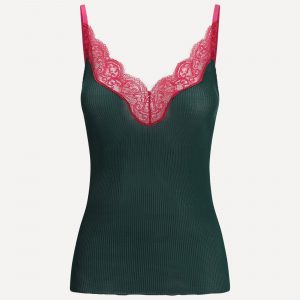 Top con pizzo