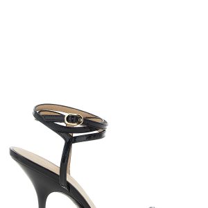 STUART WEITZMAN