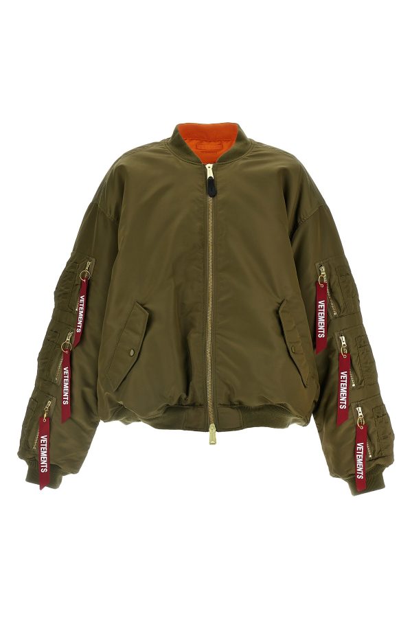 VETEMENTS