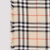 Burberry Scarf — изображение 2