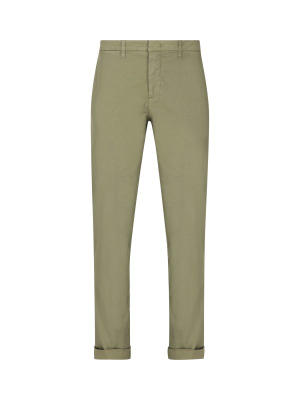 Pantaloni realizzati in cotone.